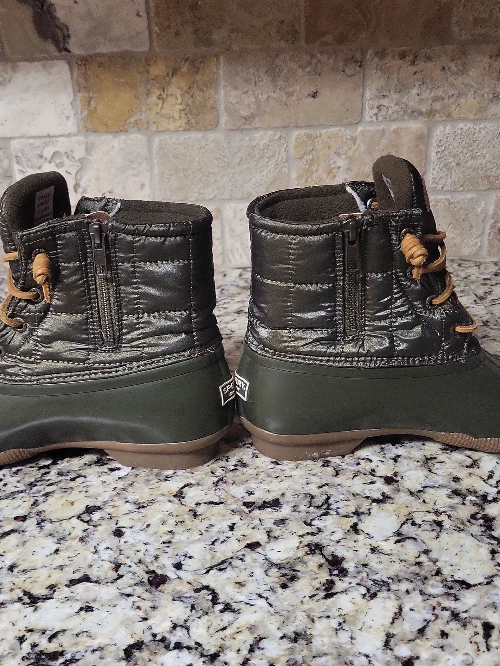Sperry Saltwater Quilted Duck Boots Women's 8.5
